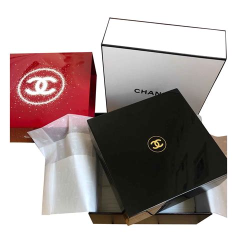 boite cadeau chanel